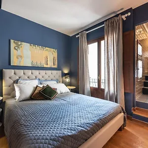 Hearth Of In Great Location Firenze