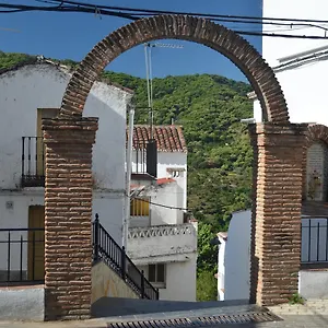 Casa La Puente Jubrique