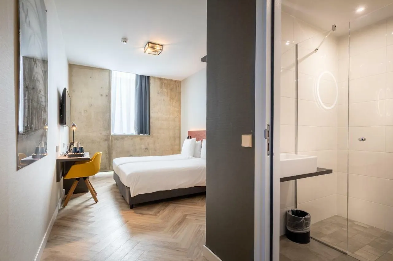 Hotel New Kit Amsterdam 3*,